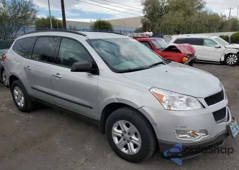 2012 Chevrolet Traverse Ls z USA, uszkodzony, nr VIN 1GNKRFED8CJ377310